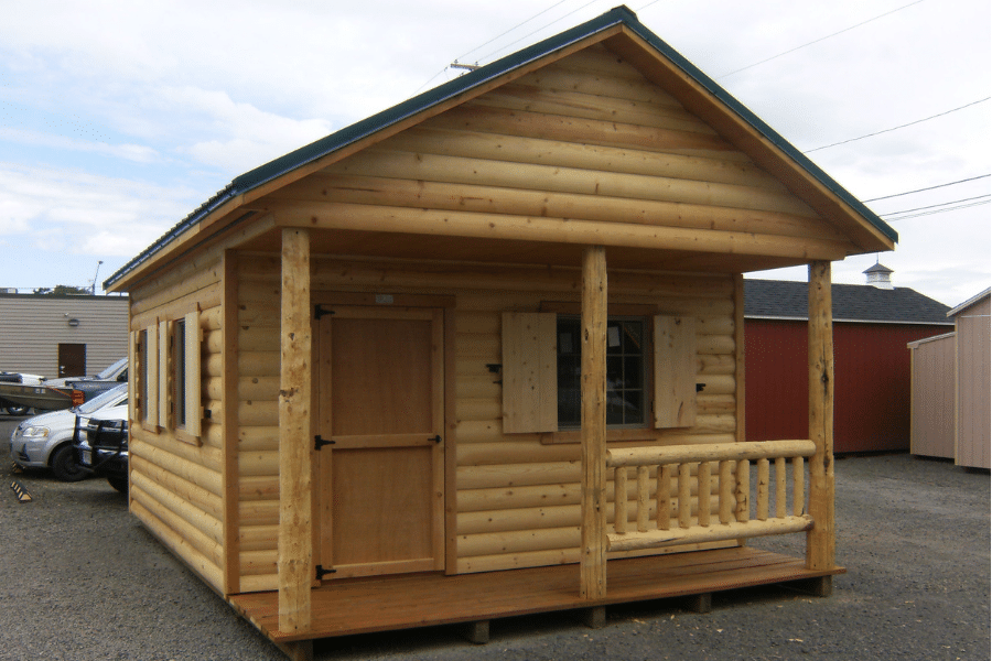 Cabin in lot A frame roof