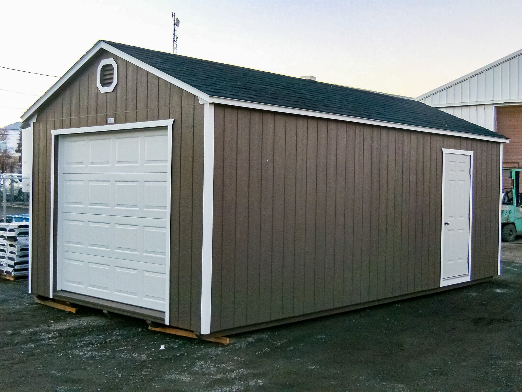 Garages for Sale in Cove OR