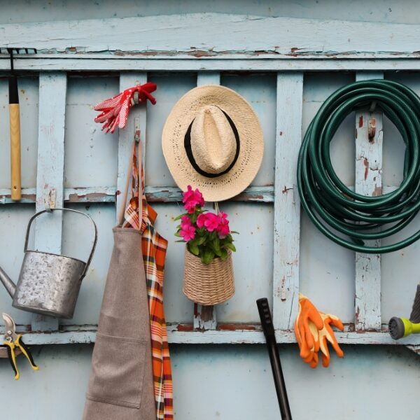 garden storage tool wall