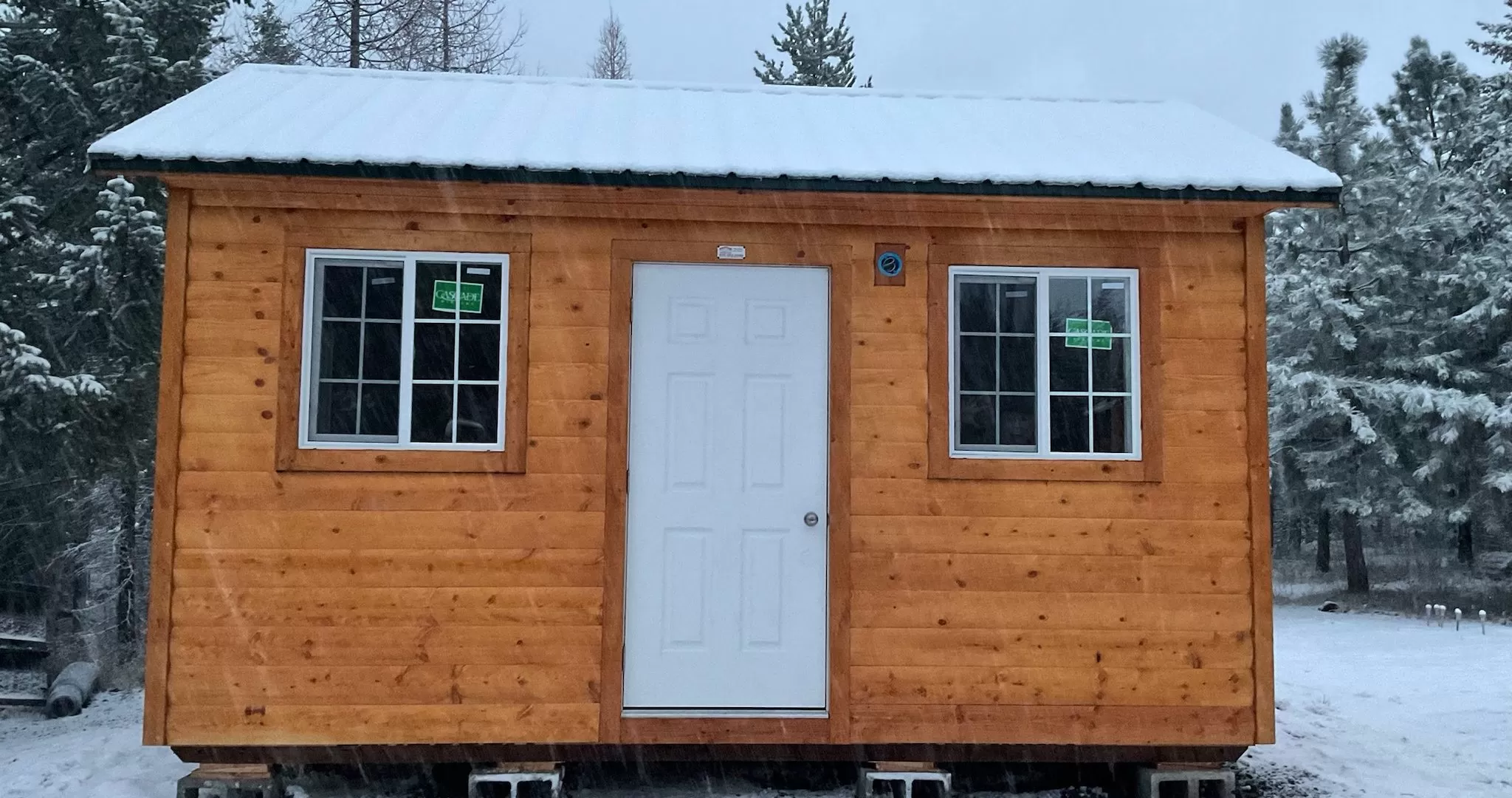 tiny log cabins for sale in la grande oregon